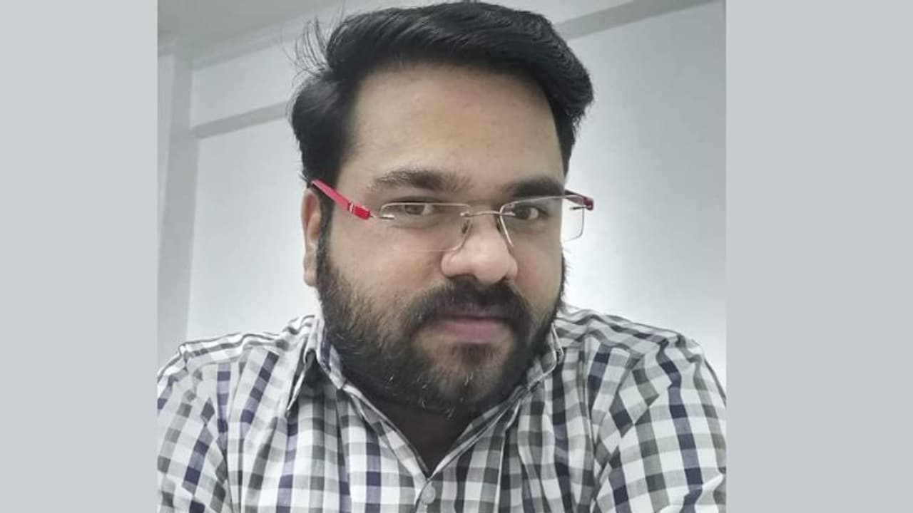 പുതിയ വിസയിൽ മടങ്ങാനിരിക്കെ മരണമെത്തിയത് ഹൃദയാഘാതത്തിന്റെ രൂപത്തിൽ; പ്രവാസി മലയാളി നാട്ടിൽ നിര്യാതനായി പുതിയ വിസയിൽ മടങ്ങാനിരിക്കെ മരണമെത്തിയത് ഹൃദയാഘാതത്തിന്റെ രൂപത്തിൽ; പ്രവാസി മലയാളി നാട്ടിൽ നിര്യാതനായി