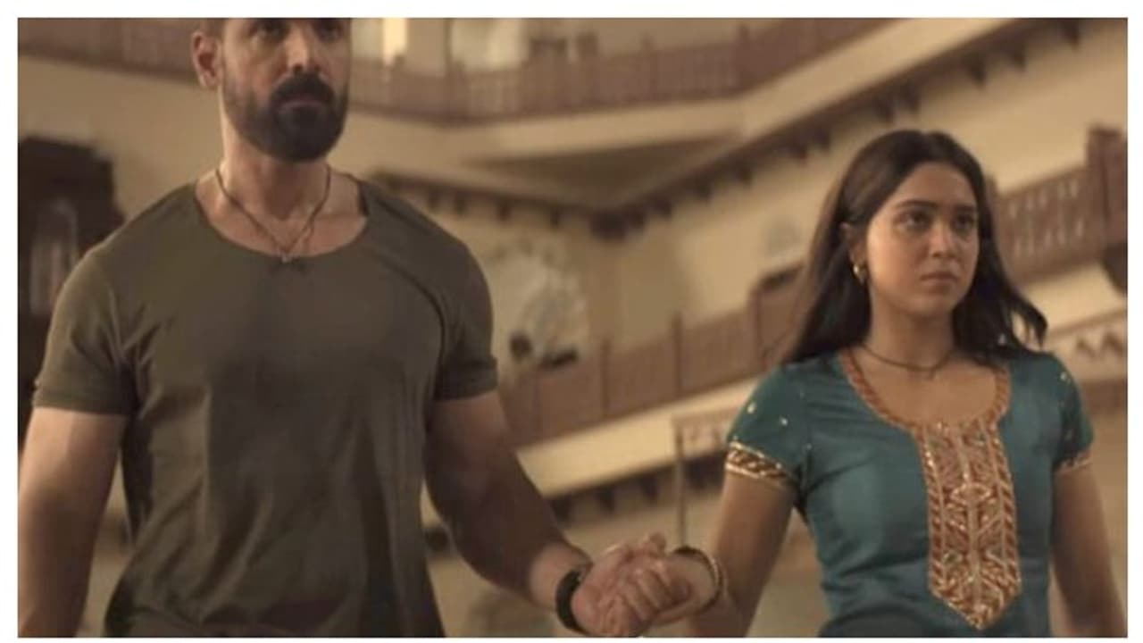 'വേദയ്ക്ക്' സെന്‍സര്‍ സര്‍ട്ടിഫിക്കറ്റ് കൊടുത്തില്ല: സഹായിക്കണമെന്ന് നിര്‍മ്മാതാക്കള്‍