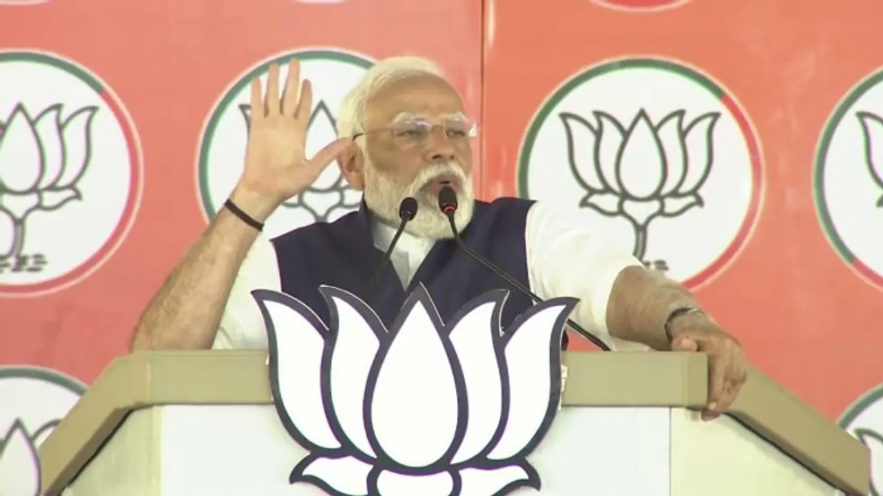 சேலம் பொதுக்கூட்டத்தில் கண்கலங்கிய பிரதமர் மோடி.. ஆடிட்டர் ரமேஷுக்கு நா தழுதழுக்க அஞ்சலி..