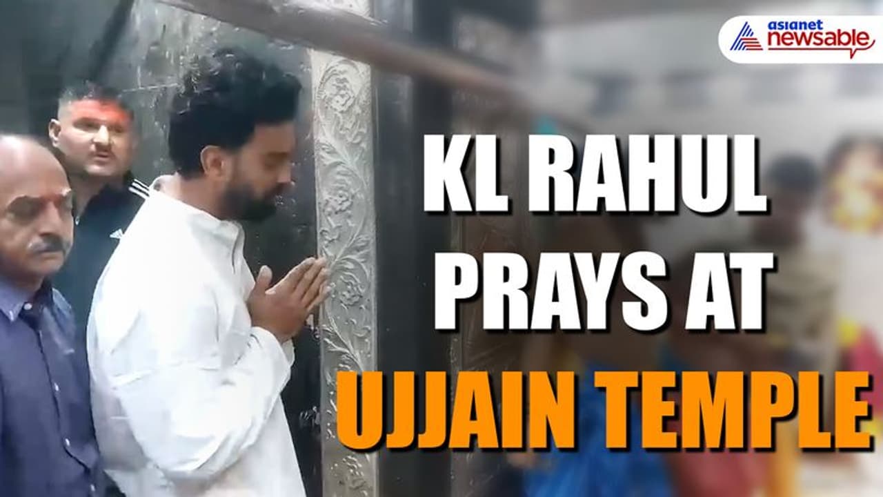 IPL 2024: Lucknow Super Giants' KL Rahul offers prayers at Ujjain's Mahakaleshwar temple (WATCH)