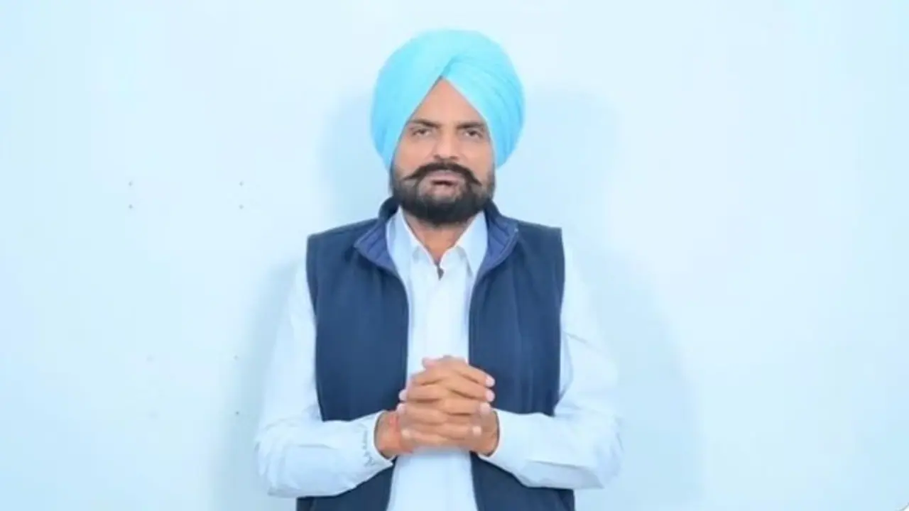 Sidhu Moosewala: IVF तकनीक से बच्चे पैदा करने की उम्र सीमा पर रोक, गायक के पिता ने सरकार पर लगाए गंभीर आरोप