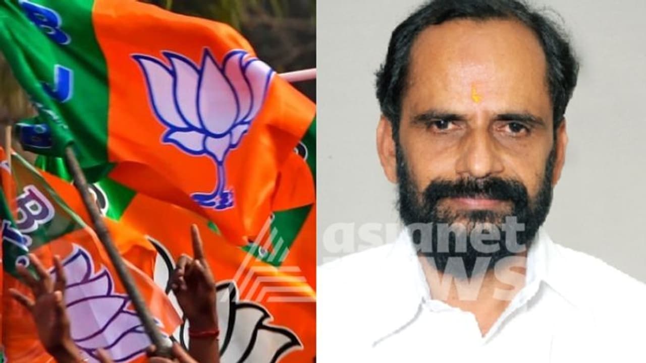 കോൺഗ്രസിന് വീണ്ടും തിരിച്ചടി; ലീഡറുടെ മകൾക്ക് പിന്നാലെ വിശ്വസ്തനും ബിജെപിയിലേക്ക് കോൺഗ്രസിന് വീണ്ടും തിരിച്ചടി; ലീഡറുടെ മകൾക്ക് പിന്നാലെ വിശ്വസ്തനും ബിജെപിയിലേക്ക്