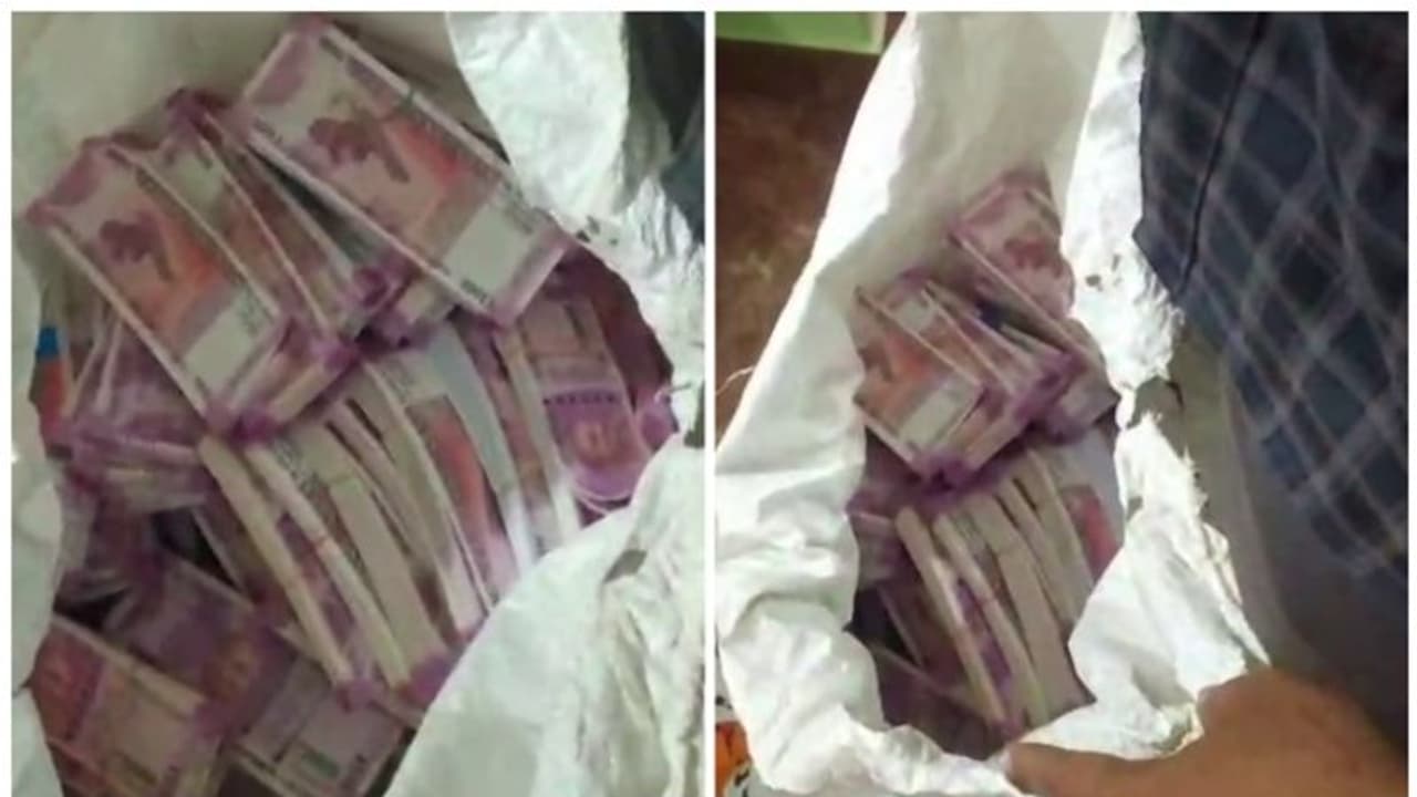 അടച്ചിട്ട വീട്, രഹസ്യ വിവരം കിട്ടി പരിശോധനക്കെത്തി പൊലീസ്; പിടിച്ചത് 7 കോടി, നിരോധിച്ച 2000ത്തിന്റെ നോട്ടുകൾ!