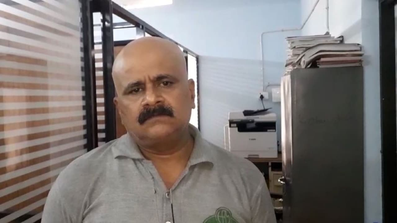 വിവാഹിതയായ യുവതിയുമായി അടുത്തു, നഗ്നവീഡിയോ പകർത്തി ഭീഷണിയും പീഡനവും; ഭ‍ർത്താവ് അറിഞ്ഞത് പണം പോയപ്പോൾ