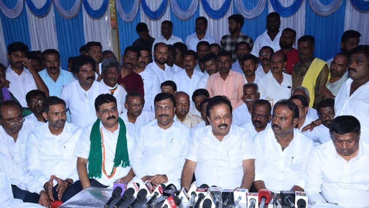 ಬಿಜೆಪಿಯಿಂದ ಒಕ್ಕಲಿಗರಿಗೆ ಅನ್ಯಾಯ: ಚಲುವರಾಯಸ್ವಾಮಿ ಬಿಜೆಪಿಯಿಂದ ಒಕ್ಕಲಿಗರಿಗೆ ಅನ್ಯಾಯ: ಚಲುವರಾಯಸ್ವಾಮಿ