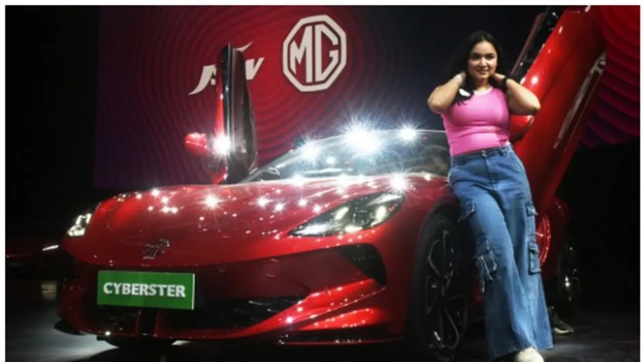 ಎಂಜಿ ಮೋಟಾರ್ಸ್‌, ಜೆಎಸ್‌ಡಬ್ಲ್ಯೂನ ಹೊಸ ಎಲೆಕ್ಟ್ರಿಕ್‌ ಕಾರು ಬಿಡುಗಡೆ