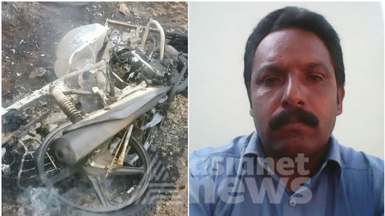 സ്കൂൾ ബസ് ജീവനക്കാരന് പൊള്ളലേറ്റ് മരിച്ച നിലയിൽ; സമീപത്ത് ബൈക്കും കത്തിയ നിലയിൽ, സംഭവം ഇടുക്കിയില് സ്കൂൾ ബസ് ജീവനക്കാരന് പൊള്ളലേറ്റ് മരിച്ച നിലയിൽ; സമീപത്ത് ബൈക്കും കത്തിയ നിലയിൽ, സംഭവം ഇടുക്കിയില്