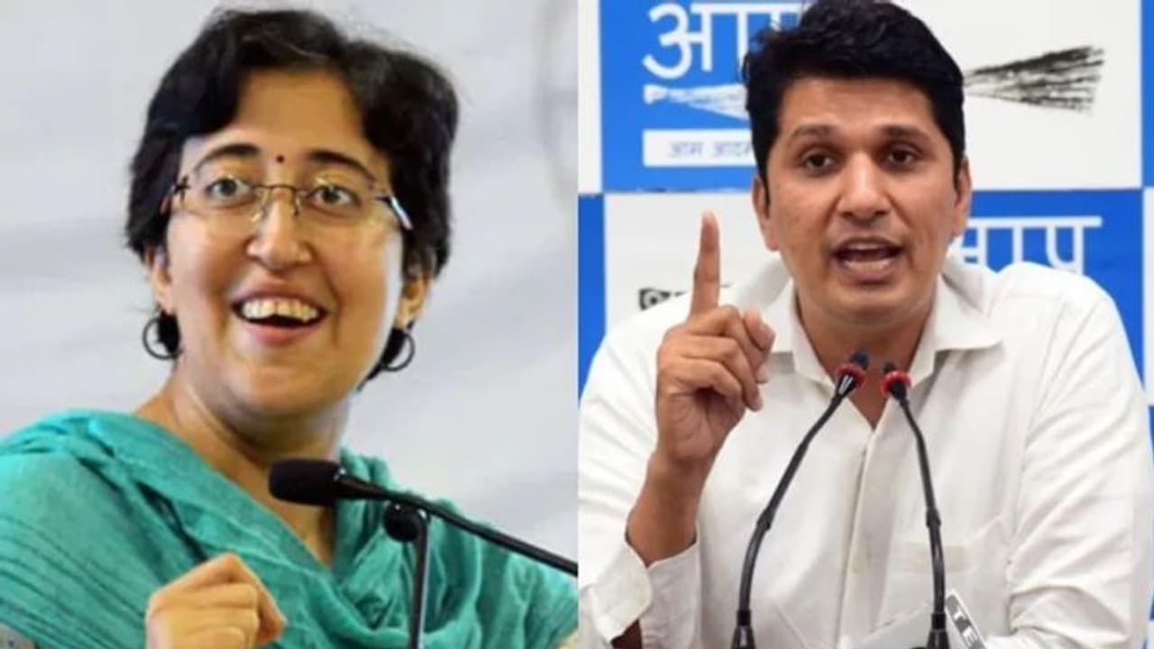 Delhi News: AAP मंत्री आतिशी, सौरभ भारद्वाज को दिल्ली पुलिस ने किया अरेस्ट, पढ़े और क्या-क्या हुआ?
