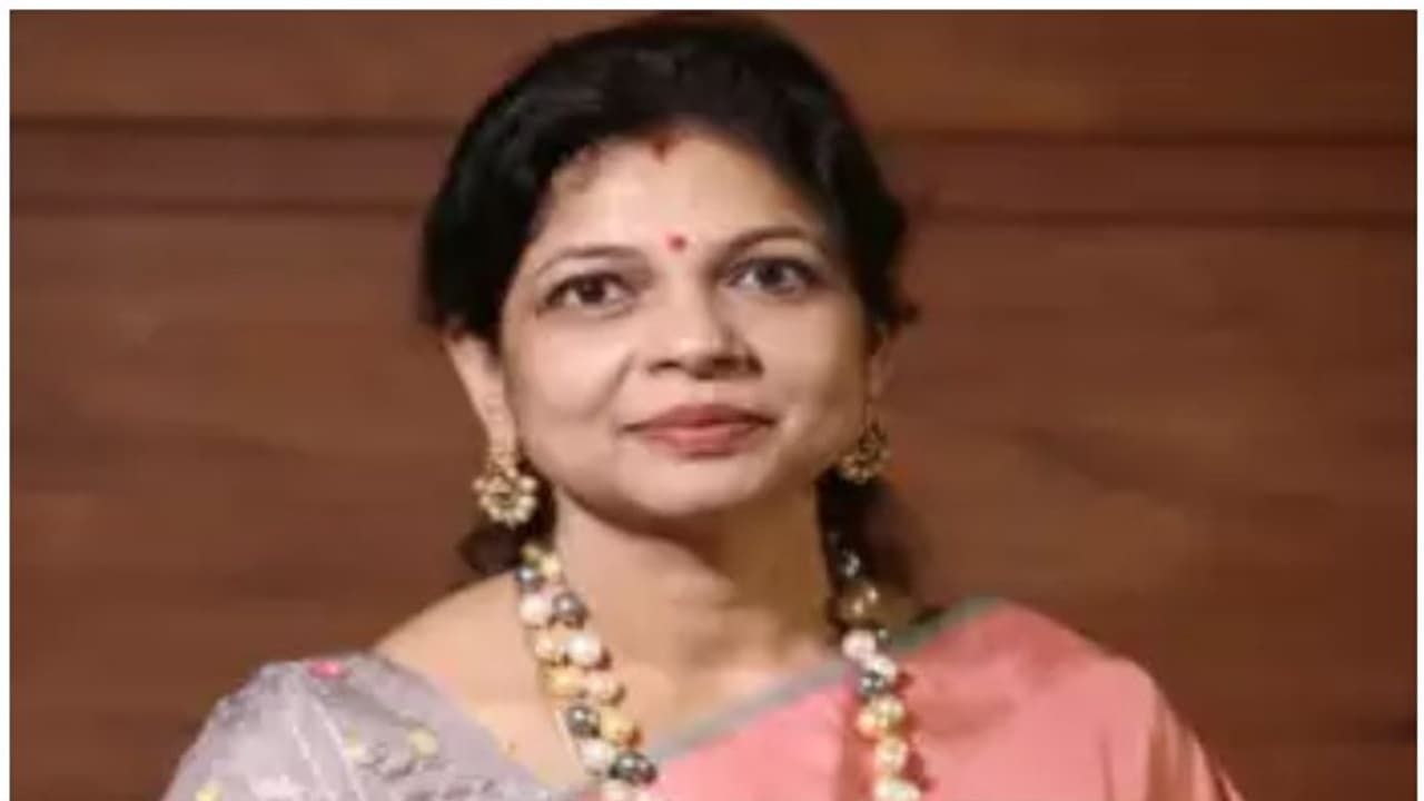 ധര്മപുരിയിൽ രാവിലെ പ്രഖ്യാപിച്ച എൻഡിഎ സ്ഥാനാര്ത്ഥിക്ക് മാറ്റം; അൻപുമണി രാമദാസിന്റെ ഭാര്യ സൗമ്യക്ക് സീറ്റ് ധര്മപുരിയിൽ രാവിലെ പ്രഖ്യാപിച്ച എൻഡിഎ സ്ഥാനാര്ത്ഥിക്ക് മാറ്റം; അൻപുമണി രാമദാസിന്റെ ഭാര്യ സൗമ്യക്ക് സീറ്റ്