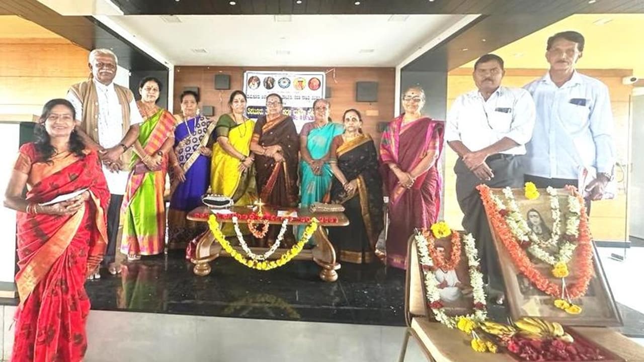 ಸಂಸ್ಕೃತಿ, ಪರಂಪರೆ ಉಳಿವಿನಲ್ಲಿ ಮಹಿಳೆಯರ ಪಾತ್ರ ಅನನ್ಯ : ಭಾರತಿ ಪ್ರಕಾಶ್ ಸಂಸ್ಕೃತಿ, ಪರಂಪರೆ ಉಳಿವಿನಲ್ಲಿ ಮಹಿಳೆಯರ ಪಾತ್ರ ಅನನ್ಯ : ಭಾರತಿ ಪ್ರಕಾಶ್