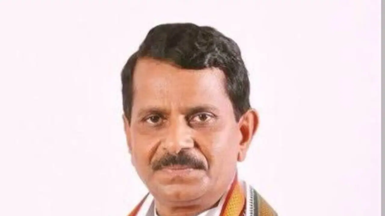 ಶೀಘ್ರ ಮಾಜಿ ಸಚಿವ ವೆಂಕಟರಮಣಪ್ಪ, ಶಾಸಕ ವೆಂಕಟೇಶ್ ಭೇಟಿ: ಚಂದ್ರಪ್ಪ ಶೀಘ್ರ ಮಾಜಿ ಸಚಿವ ವೆಂಕಟರಮಣಪ್ಪ, ಶಾಸಕ ವೆಂಕಟೇಶ್ ಭೇಟಿ: ಚಂದ್ರಪ್ಪ