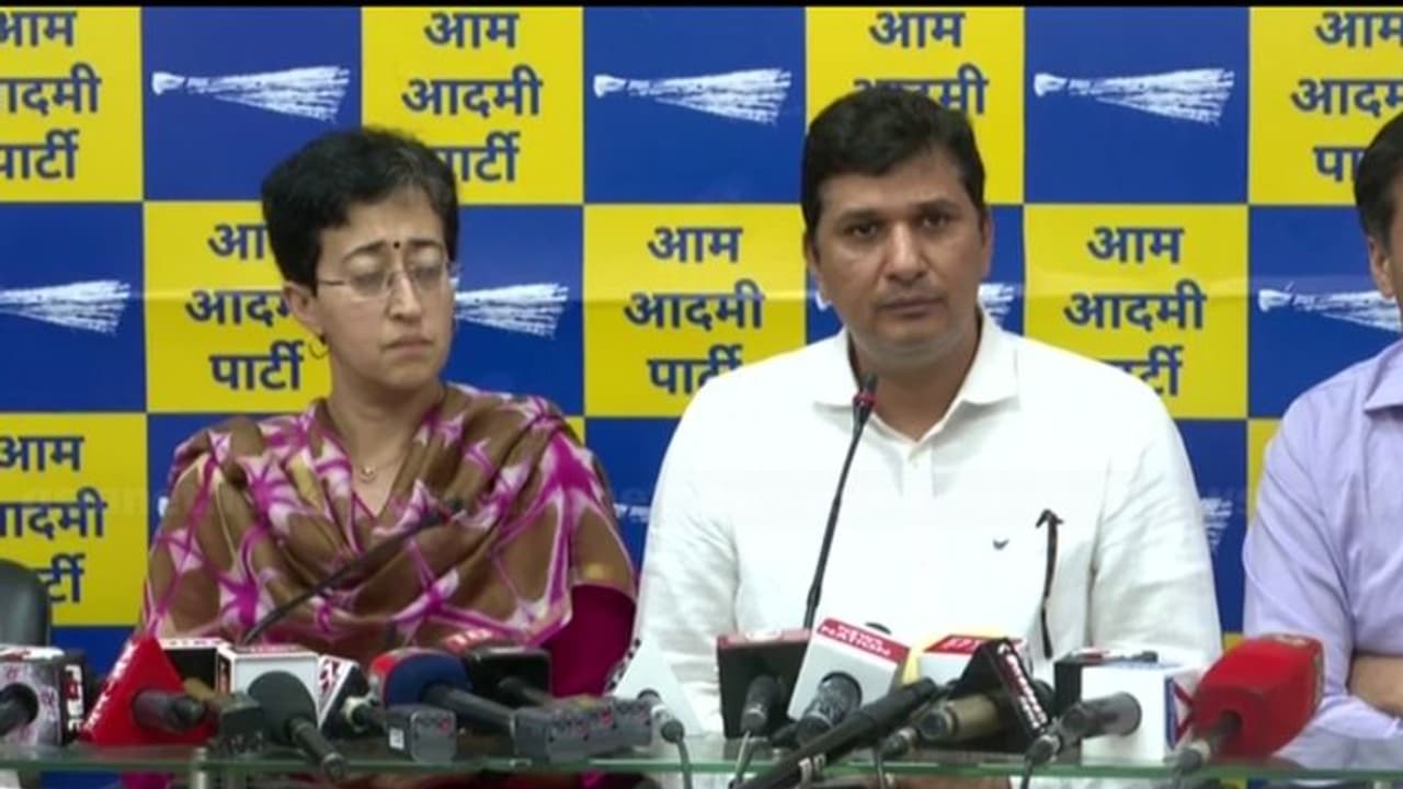 ಸಿಎಂ ಕೇಜ್ರಿವಾಲ್ ಬಂಧನ ವಿರೋಧಿಸಿ ಇಂಡಿಯಾ ಮೈತ್ರಿ ಒಕ್ಕೂಟದಿಂದ ಪ್ರತಿಭಟನೆಗೆ ಕರೆ! ಸಿಎಂ ಕೇಜ್ರಿವಾಲ್ ಬಂಧನ ವಿರೋಧಿಸಿ ಇಂಡಿಯಾ ಮೈತ್ರಿ ಒಕ್ಕೂಟದಿಂದ ಪ್ರತಿಭಟನೆಗೆ ಕರೆ!