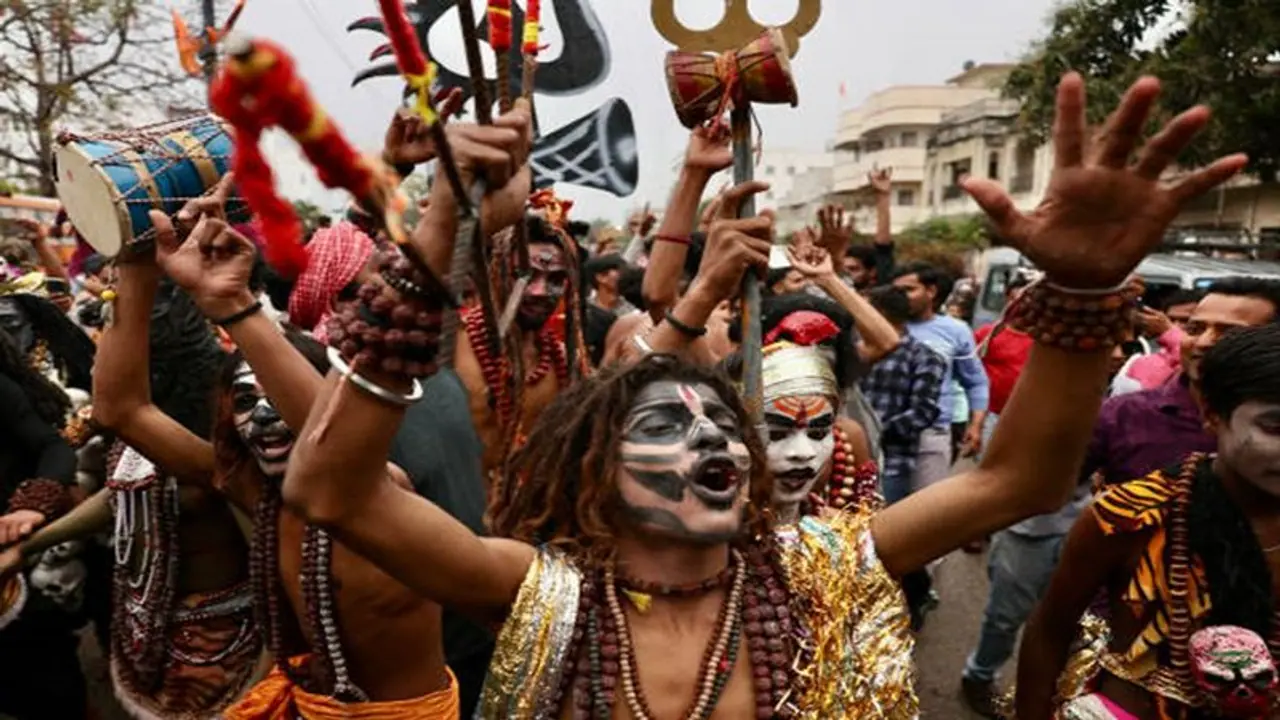 Masan Holi 2024: What is the famous story behind the ritual of Masan Holi? Masan Holi 2024: What is the famous story behind the ritual of Masan Holi?