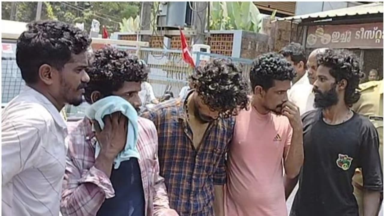 വിശാഖപട്ടണത്ത് നിന്ന് കോയമ്പത്തൂർ വഴി മലപ്പുറത്തേക്കെത്തിയ ഇന്നോവ കാർ; പരിശോധിച്ചപ്പോൾ കണ്ടെത്തിയത് കഞ്ചാവ് 