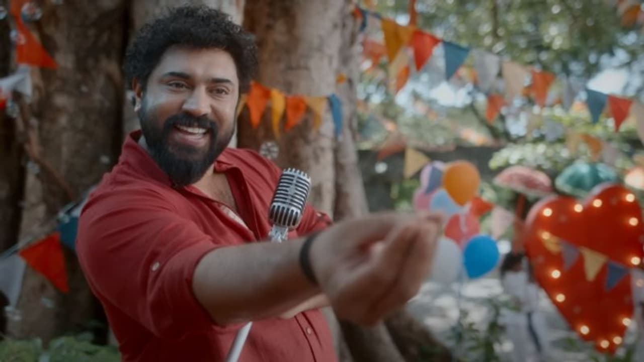 വീണ്ടും റൊമാന്റിക് ഹീറോയായി നിവിന്; 'മലയാളി ഫ്രം ഇന്ത്യ'യിലെ പാട്ടെത്തി വീണ്ടും റൊമാന്റിക് ഹീറോയായി നിവിന്; 'മലയാളി ഫ്രം ഇന്ത്യ'യിലെ പാട്ടെത്തി