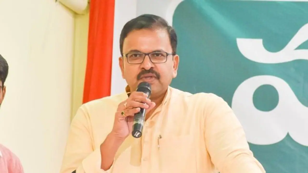 జేడీ లక్ష్మీ నారాయణ : బాల్యం, విద్య, వ్యక్తిగత జీవితం, రాజకీయ ప్రస్థానం.. 