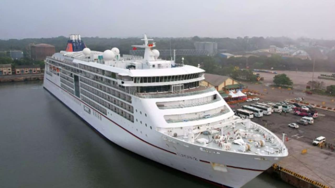 പ്രവാസികൾക്കൊരു സന്തോഷ വാർത്ത, കേരളത്തിൽ നിന്ന് ഗൾഫിലേക്ക് പാസഞ്ചർ/ക്രൂയിസ് സർവീസ്; താൽപര്യപത്രം ക്ഷണിച്ചു പ്രവാസികൾക്കൊരു സന്തോഷ വാർത്ത, കേരളത്തിൽ നിന്ന് ഗൾഫിലേക്ക് പാസഞ്ചർ/ക്രൂയിസ് സർവീസ്; താൽപര്യപത്രം ക്ഷണിച്ചു