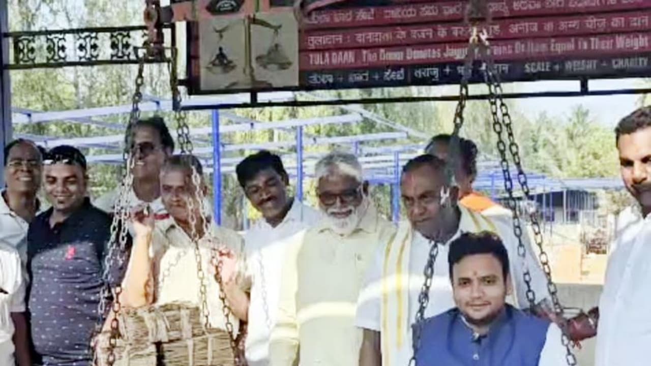  ಯದುವೀರ್ ನಗರದ ಹಲವೆಡೆ ಭೇಟಿ ಮತಯಾಚನೆ : ನಾಗರೀಕರೊಡನೆ ಸಂವಾದ 