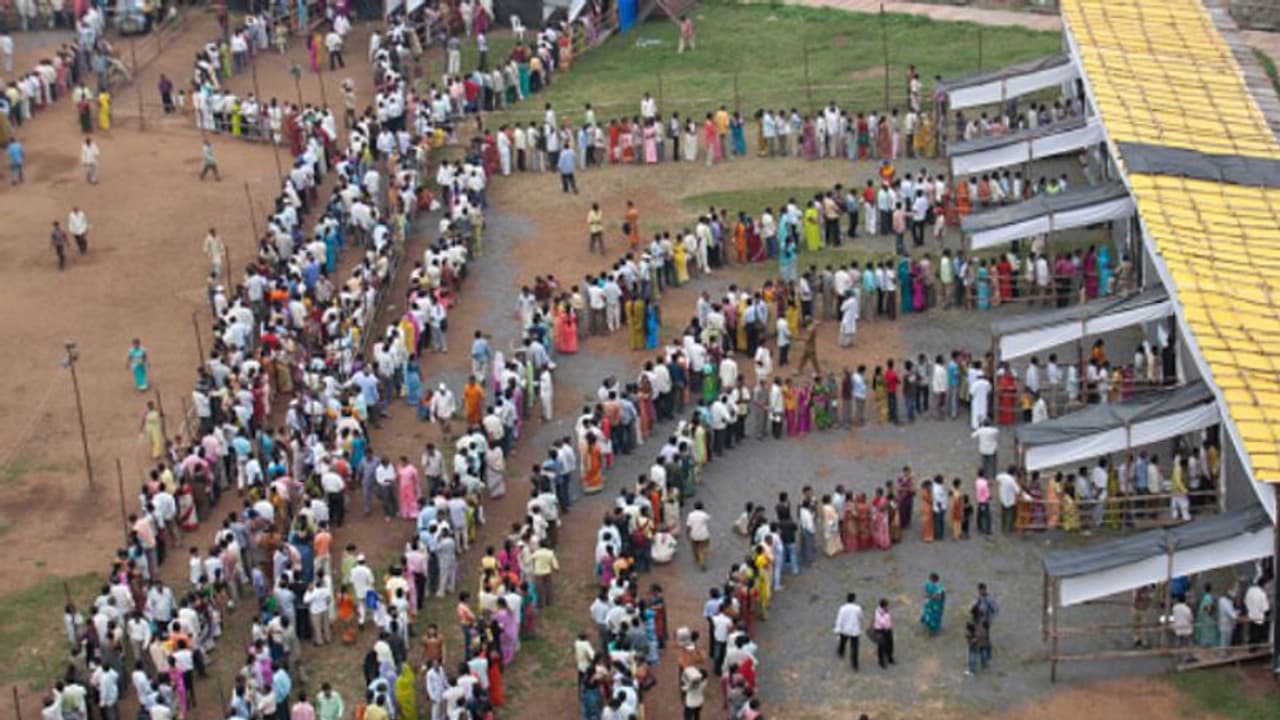 2024ല്‍ 97 കോടിയോളം! മാന്ത്രിക സംഖ്യക്കരികെ ഇന്ത്യന്‍ ജനാധിപത്യം