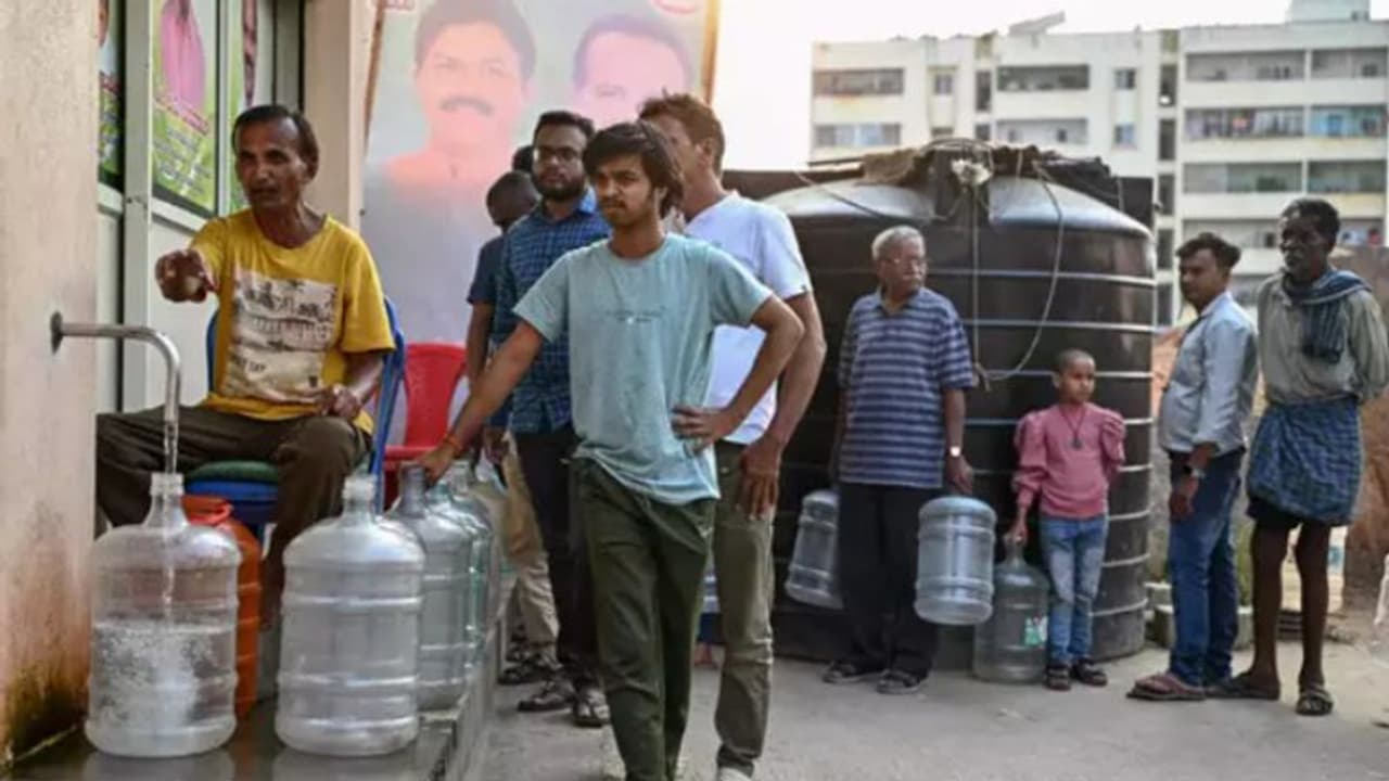 'കുടിവെള്ളം ദുരുപയോഗം ചെയ്തു'; 22 കുടുംബങ്ങള്‍ക്ക് 1.10 ലക്ഷം രൂപ പിഴ