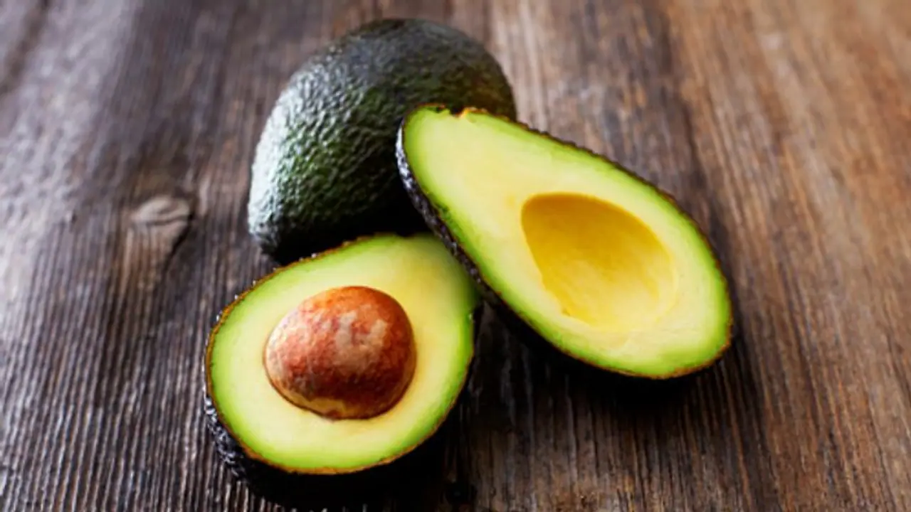 പതിവായി അവക്കാഡോ കഴിക്കൂ; അറിയാം ഈ ആരോഗ്യ ഗുണങ്ങള്‍... 