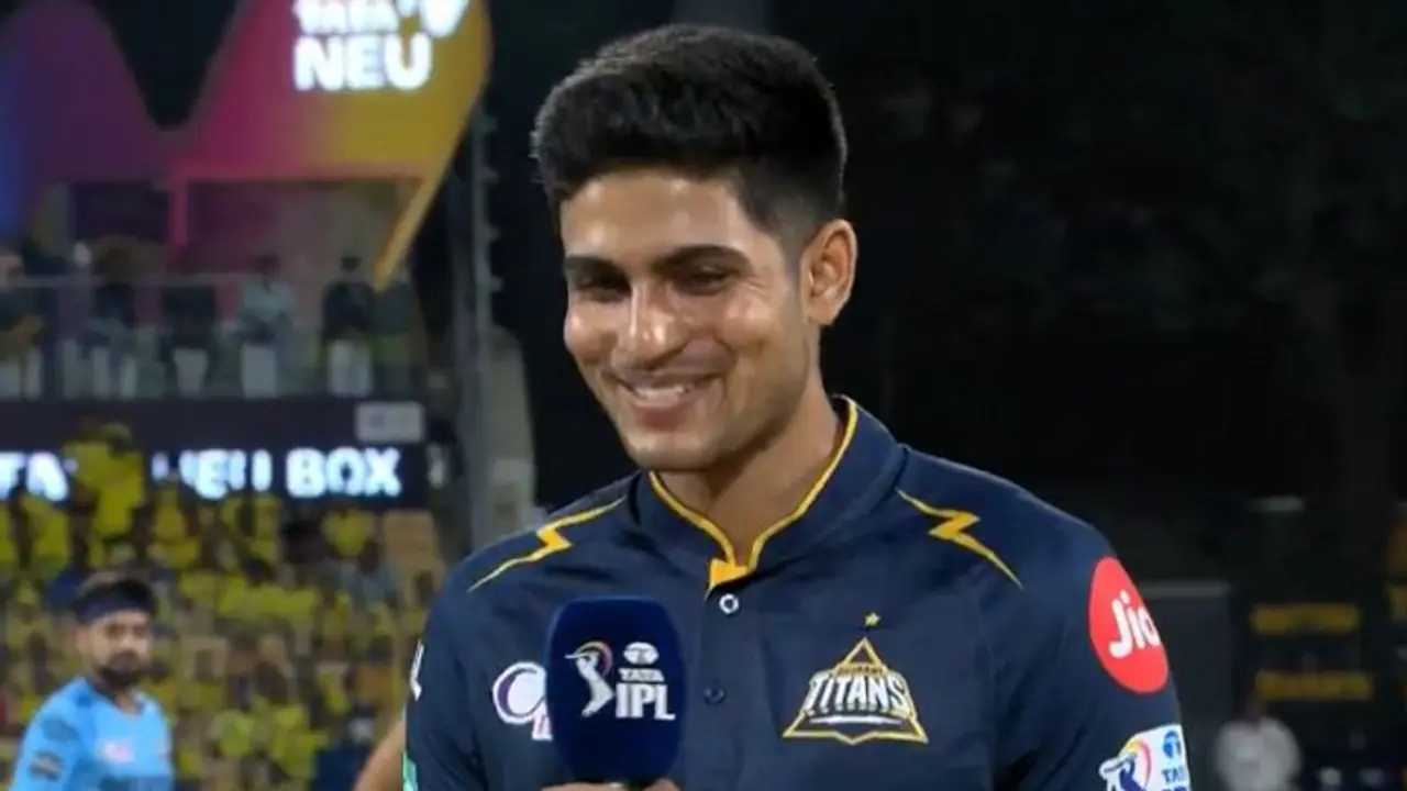 ആദ്യം ബാറ്റ്.., അല്ല അല്ല ബൗളിംഗാണ് വേണ്ടത്! ടോസ് സമയത്ത് ആശയകുഴപ്പത്തിലായി ശുഭ്മാന് ഗില്; രസകരമായ വീഡിയോ ആദ്യം ബാറ്റ്.., അല്ല അല്ല ബൗളിംഗാണ് വേണ്ടത്! ടോസ് സമയത്ത് ആശയകുഴപ്പത്തിലായി ശുഭ്മാന് ഗില്; രസകരമായ വീഡിയോ