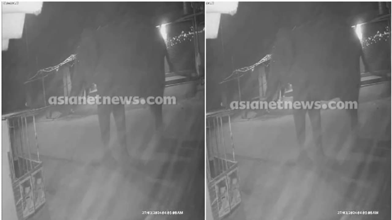 അടങ്ങാതെ ചക്കക്കൊമ്പൻ; ചിന്നക്കനാലില് പുലര്ച്ചെ വീടിന് നേരെ ആക്രമണം, സിസിടിവി ദൃശ്യങ്ങള് ലഭിച്ചു അടങ്ങാതെ ചക്കക്കൊമ്പൻ; ചിന്നക്കനാലില് പുലര്ച്ചെ വീടിന് നേരെ ആക്രമണം, സിസിടിവി ദൃശ്യങ്ങള് ലഭിച്ചു