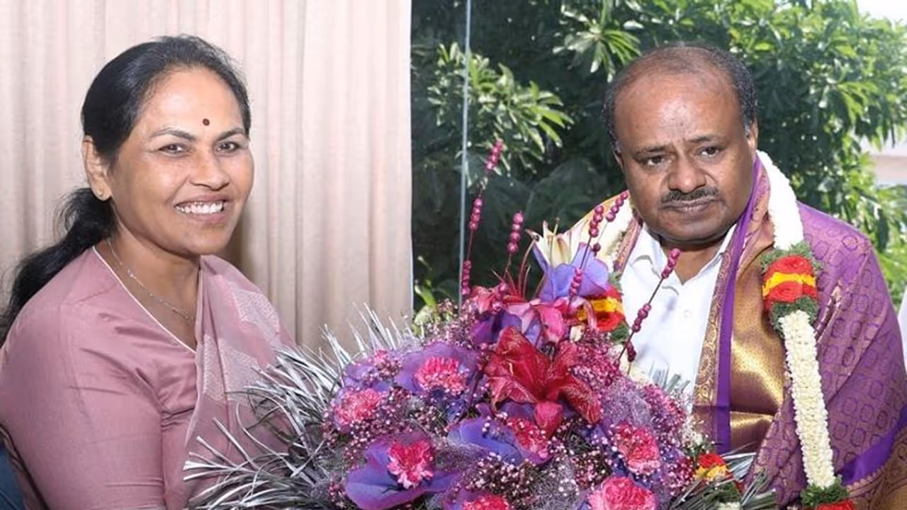 ರಾಜ್ಯ ನಾಯಕರಿಗೆ ಬಂಪರ್, ಕುಮಾರಸ್ವಾಮಿಗೆ ಉಕ್ಕು ಬೃಹತ್ ಕೈಗಾರಿಕೆ, ಇಲ್ಲಿದೆ ನಾಲ್ವರ ಖಾತೆ ಲಿಸ್ಟ್!