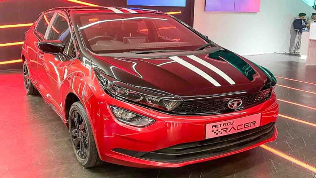 സുരക്ഷയ്ക്ക് തന്നെ ഏറ്റവും പ്രാധാന്യം, ആറ് എയർബാഗുകൾ അടക്കം സംവിധാനങ്ങൾ; ടാറ്റയുടെ ആൾട്രോസ് റേസർ