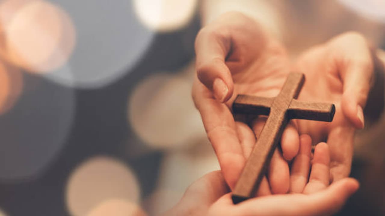 Have a Blessed Good Friday! Learn about the significance of Good Friday and Easter Sunday