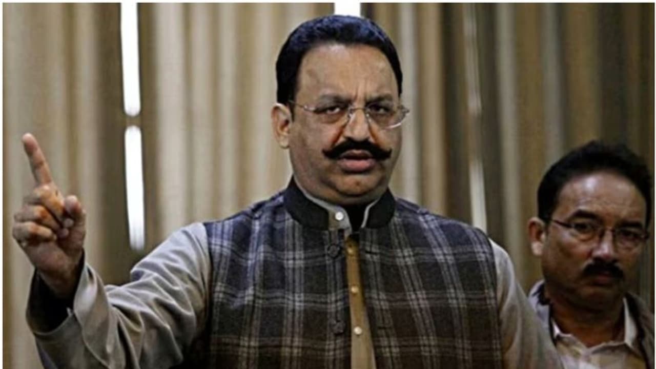 ಜೈಲು ಶಿಕ್ಷೆಯಲ್ಲಿದ್ದ ಗ್ಯಾಂಗ್ಸ್ಟರ್, ರಾಜಕಾರಣಿ ಮುಖ್ತಾರ್ ಅನ್ಸಾರಿ ಹೃದಯಾಘಾತದಿಂದ ನಿಧನ! ಜೈಲು ಶಿಕ್ಷೆಯಲ್ಲಿದ್ದ ಗ್ಯಾಂಗ್ಸ್ಟರ್, ರಾಜಕಾರಣಿ ಮುಖ್ತಾರ್ ಅನ್ಸಾರಿ ಹೃದಯಾಘಾತದಿಂದ ನಿಧನ!