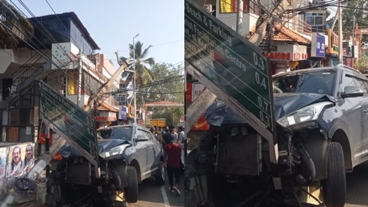 കോവളത്ത് തമിഴ്നാട് സ്വദേശികളുടെ കാർ നിയന്ത്രണം വിട്ടു, ഇലക്ട്രിക് പോസ്റ്റിലിടിച്ച് 4 പേർക്ക് പരിക്ക് കോവളത്ത് തമിഴ്നാട് സ്വദേശികളുടെ കാർ നിയന്ത്രണം വിട്ടു, ഇലക്ട്രിക് പോസ്റ്റിലിടിച്ച് 4 പേർക്ക് പരിക്ക്