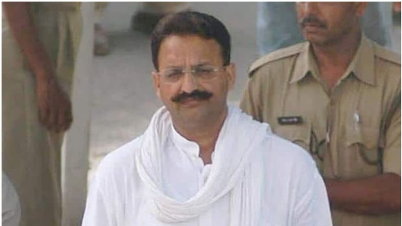 മുക്താർ അൻസാരിയുടെ മരണം; വിവാദം കനക്കുന്നു, മജിസ്റ്റീരിയൽ അന്വേഷണം പ്രഖ്യാപിച്ച് യുപി സർക്കാർ മുക്താർ അൻസാരിയുടെ മരണം; വിവാദം കനക്കുന്നു, മജിസ്റ്റീരിയൽ അന്വേഷണം പ്രഖ്യാപിച്ച് യുപി സർക്കാർ