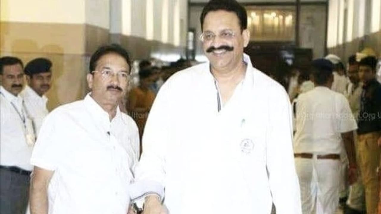 Mukhtar Ansari: बेहतरीन क्रिकेटर...5 बार MLA...अकूत संपत्ति... भारी कुनबा...फिर भी घुट-घुटकर कटे आखिरी पल