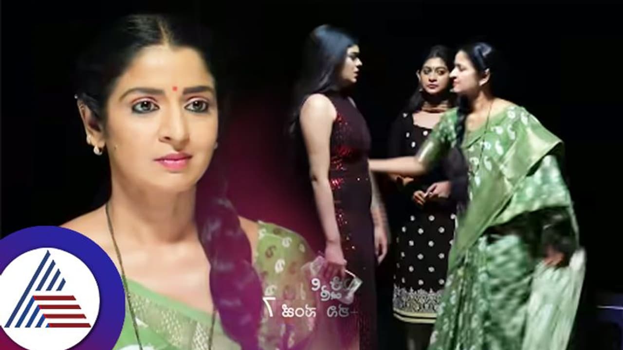 ಕೊನೆಗೂ ಸತ್ಯ ಹೇಳಲು ಒಪ್ಕೊಂಡ ಕನ್ನಿಕಾ ಮಿಸ್ಸು: ಗಂಡನಿಗೆ ಚಳಿ ಬಿಡಿಸೋದು ಯಾವಾಗಮ್ಮಾ ಕೇಳಿದ ಫ್ಯಾನ್ಸ್ ಕೊನೆಗೂ ಸತ್ಯ ಹೇಳಲು ಒಪ್ಕೊಂಡ ಕನ್ನಿಕಾ ಮಿಸ್ಸು: ಗಂಡನಿಗೆ ಚಳಿ ಬಿಡಿಸೋದು ಯಾವಾಗಮ್ಮಾ ಕೇಳಿದ ಫ್ಯಾನ್ಸ್