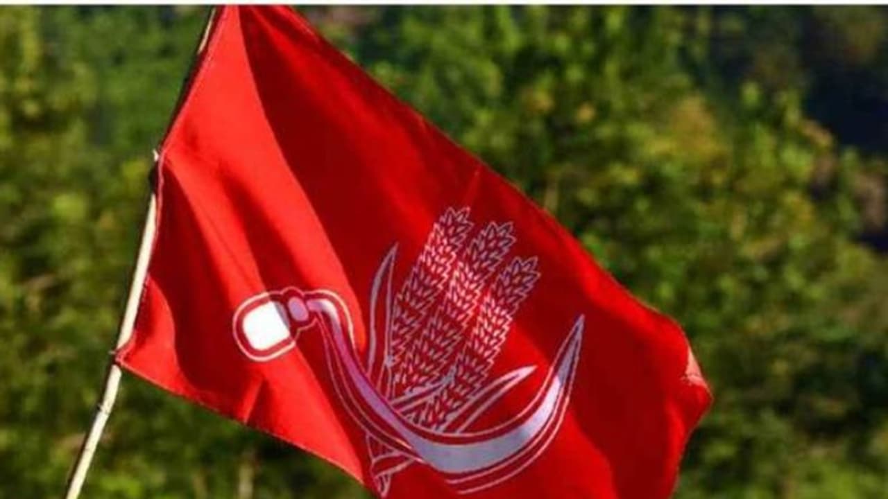 Income Tax Dept sends notice to Communist Party of India over dues of Rs 11 crore Income Tax Dept sends notice to Communist Party of India over dues of Rs 11 crore