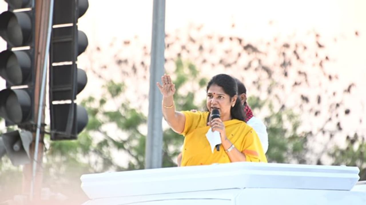 தமிழ்நாட்டில் மட்டுமல்ல இந்தியாவிலும் இனிமேல் தாமரை மலராது.. நாடகமாடும் அதிமுக.. கனிமொழி விளாசல்..!