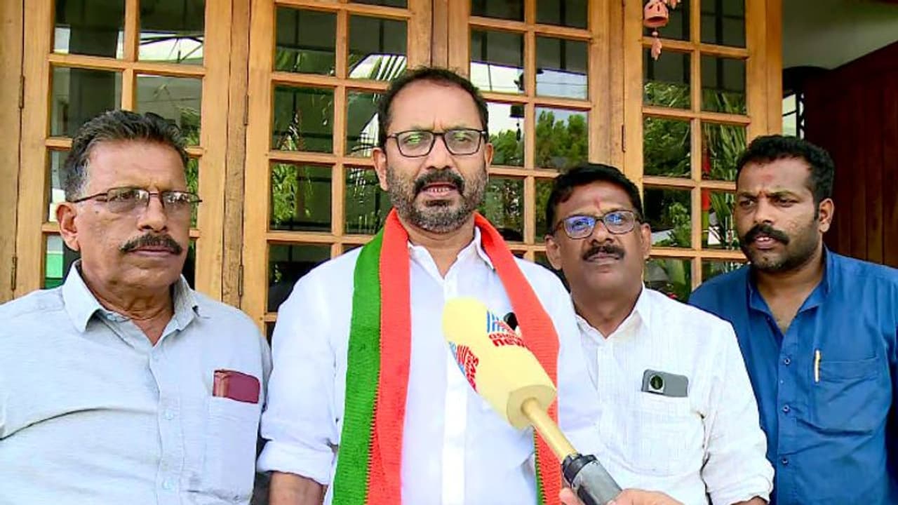 ശബരിമല കേസുകൾ പിന്വലിക്കുമെന്ന വിശ്വാസികളോടുള്ള വാഗ്ദാനം പാലിച്ചില്ല,പൗരത്വ കേസുകൾ പിൻവലിച്ചു,ഇത് വിവേചനം ശബരിമല കേസുകൾ പിന്വലിക്കുമെന്ന വിശ്വാസികളോടുള്ള വാഗ്ദാനം പാലിച്ചില്ല,പൗരത്വ കേസുകൾ പിൻവലിച്ചു,ഇത് വിവേചനം