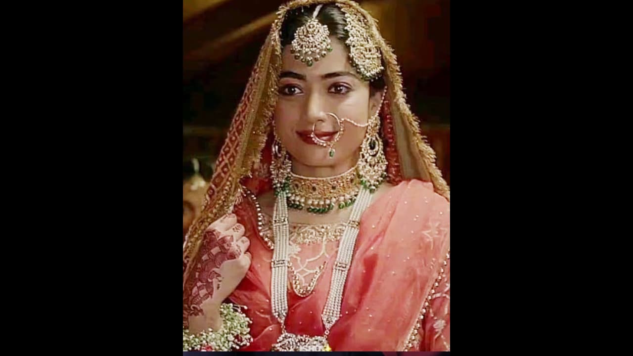 ರಶ್ಮಿಕಾ ಮಂದಣ್ಣ ಹುಟ್ಟುಹಬ್ಬಕ್ಕೆ ಬರುತ್ತಿದ್ದಾಳೆ 'ಗರ್ಲ್​ಫ್ರೆಂಡ್'​! ಯಾರಿವಳು... ಯಾರಿವಳು...?