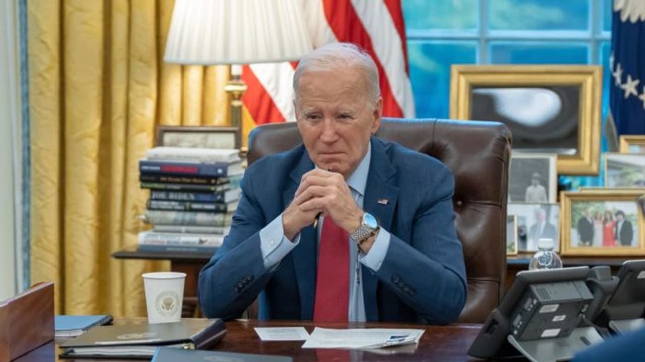 Joe Biden bows to Democratic pressure, halts 2024 campaign; to serve full term Joe Biden bows to Democratic pressure, halts 2024 campaign; to serve full term
