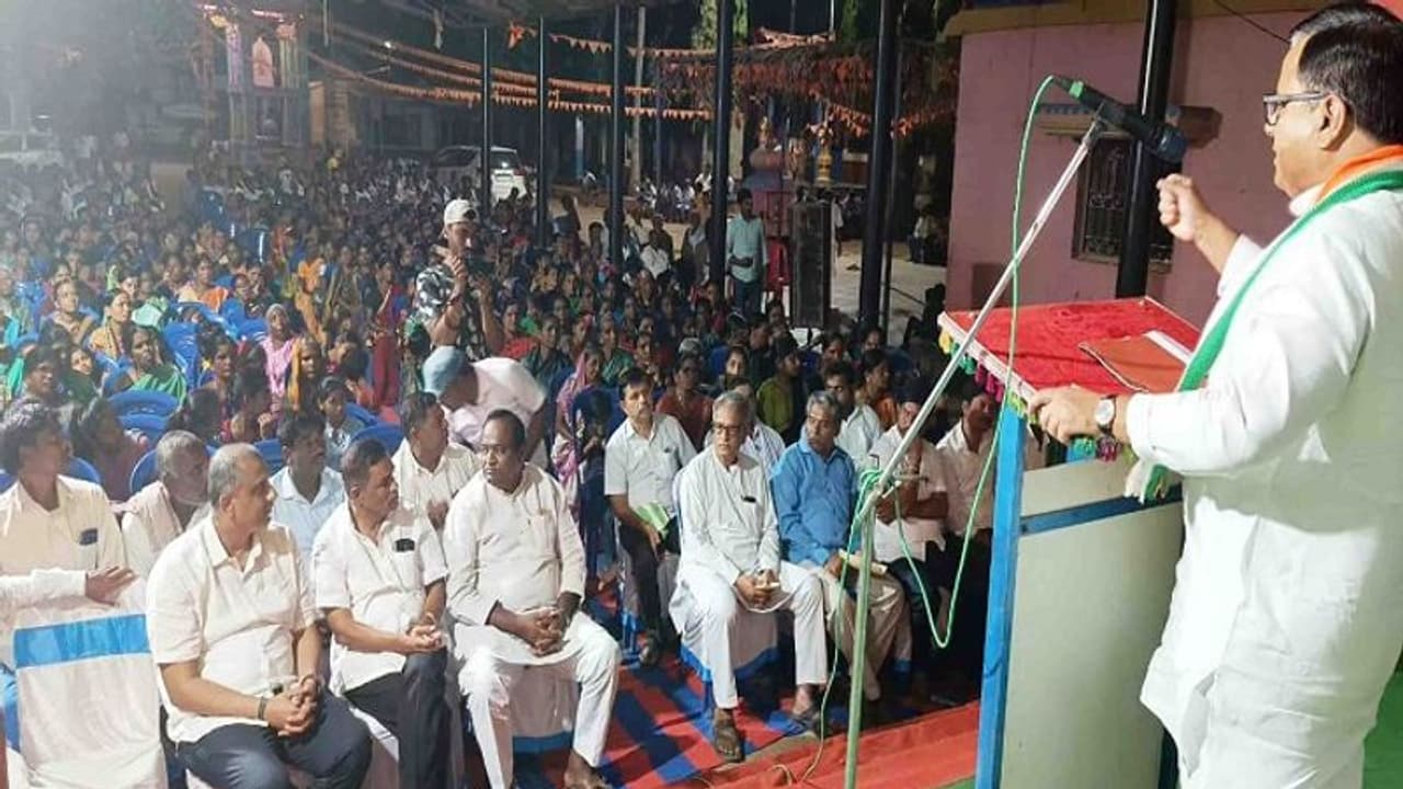 ಕೇಂದ್ರದಿಂದ ಒಂದು ಕಣ್ಣಿಗೆ ಬೆಣ್ಣೆ, ಇನ್ನೊಂದು ಕಣ್ಣಿಗೆ ಸುಣ್ಣ ನೀತಿ: ಶ್ರೀನಿವಾಸ ಮಾನೆ ವಾಗ್ದಾಳಿ 