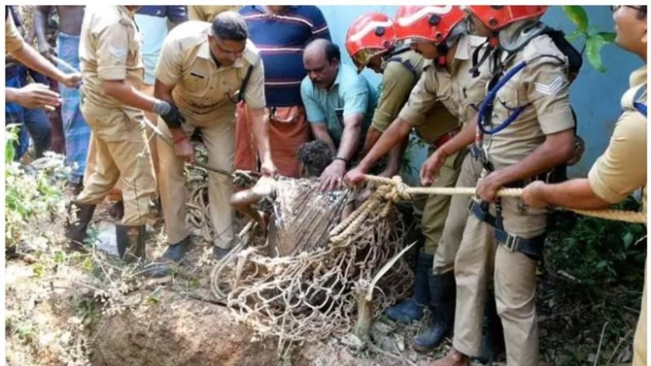 80 അടി താഴ്ചയുള്ള കിണറിൽ3 യുവാക്കൾ, അടിയിൽ ചെളി, നാട്ടുകാർ വിചാരിച്ചിട്ടും ഒന്നും നടക്കാതായപ്പോൾ ഫയർഫോഴ്സെത്തി 80 അടി താഴ്ചയുള്ള കിണറിൽ3 യുവാക്കൾ, അടിയിൽ ചെളി, നാട്ടുകാർ വിചാരിച്ചിട്ടും ഒന്നും നടക്കാതായപ്പോൾ ഫയർഫോഴ്സെത്തി