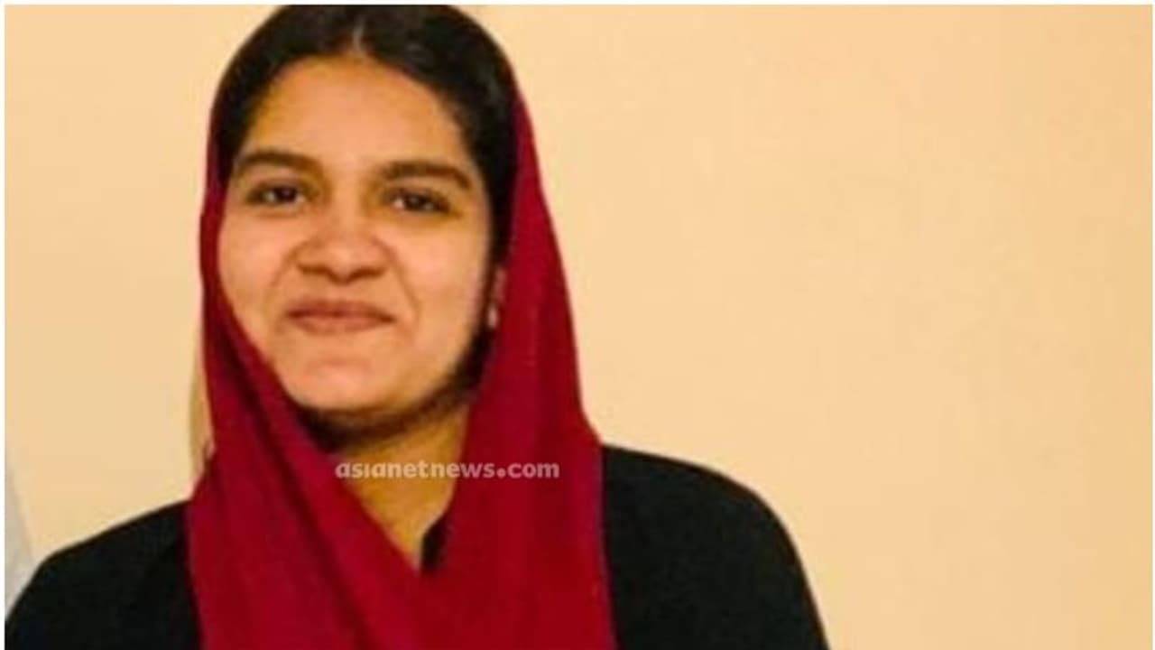 മലപ്പുറത്ത് യുവതി ഭർതൃഗൃഹത്തിൽ മരിച്ചനിലയിൽ മലപ്പുറത്ത് യുവതി ഭർതൃഗൃഹത്തിൽ മരിച്ചനിലയിൽ