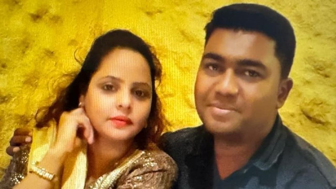 Bengaluru SHOCKER! Man kills girlfriend by stabbing her 15 times for refusing to marry him in Jayanagar