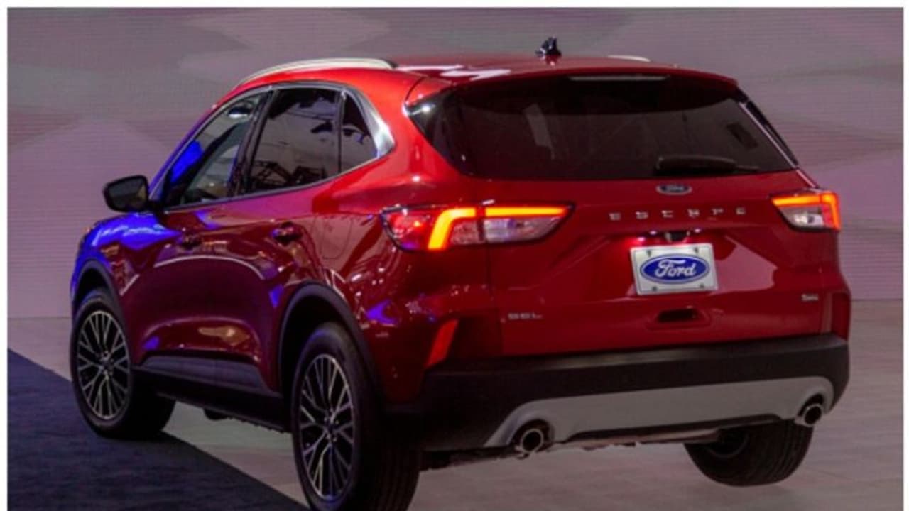 തയ്യാറാകൂ! സാധാരണക്കാർക്ക് കയ്യടിക്കാം, ഇന്ത്യയിൽ കോളിളക്കം സൃഷ്ടിക്കാൻ ഫോർഡിൻ്റെ വിലകുറഞ്ഞ എസ്യുവി! തയ്യാറാകൂ! സാധാരണക്കാർക്ക് കയ്യടിക്കാം, ഇന്ത്യയിൽ കോളിളക്കം സൃഷ്ടിക്കാൻ ഫോർഡിൻ്റെ വിലകുറഞ്ഞ എസ്യുവി!