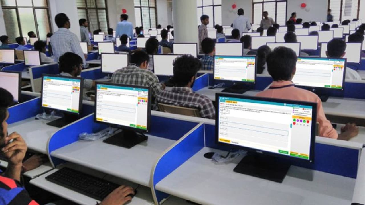 Election 2024 : நாடாளுமன்ற தேர்தல்.. JEE Main.. MHT CET.. போன்ற பல தேர்வுகளின் தேதியில் மாற்றம் முழு விவரம்!