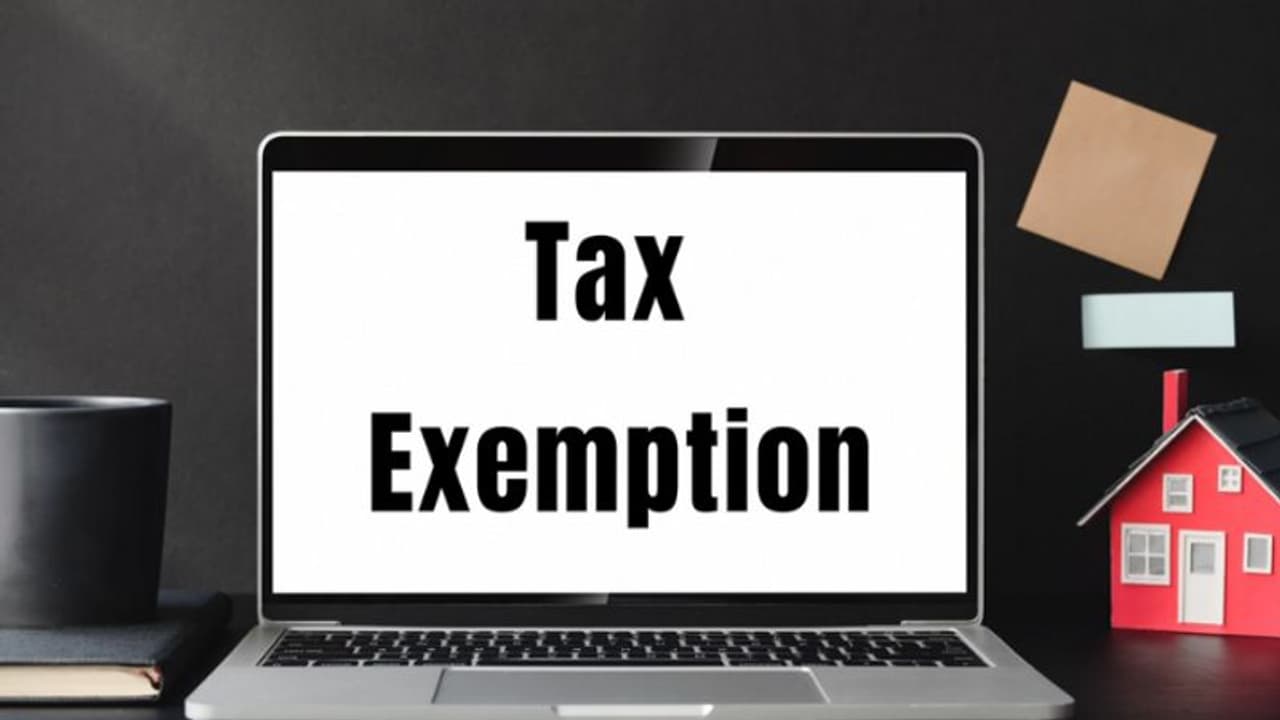 Tax Exemption : பிரிவு 80C இன் கீழ்.. ரூ. 1.5 லட்சம் வரை வரி விலக்கு கிடைக்கும்.. எப்படி தெரியுமா? Tax Exemption : பிரிவு 80C இன் கீழ்.. ரூ. 1.5 லட்சம் வரை வரி விலக்கு கிடைக்கும்.. எப்படி தெரியுமா?