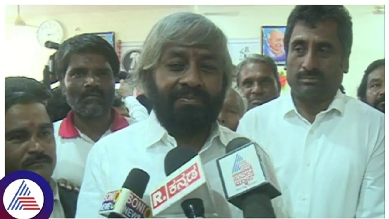 ಕಾಡು ಕಡಿಮೆಯಾಗುತ್ತಿರುವುದರಿಂದ ಆನೆಗಳು ನಾಡಿಗೆ: ಈಶ್ವರ್ ಖಂಡ್ರೆ