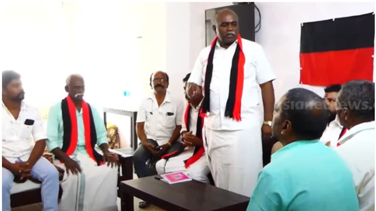 'ആദ്യം ചോദിച്ചത് അവരാണ്, അതുകൊണ്ട്'... ഇടുക്കിയിൽ ഡിഎംകെ പിന്തുണ സിപിഎമ്മിനോ കോണ്‍ഗ്രസിനോ? തീരുമാനമായി