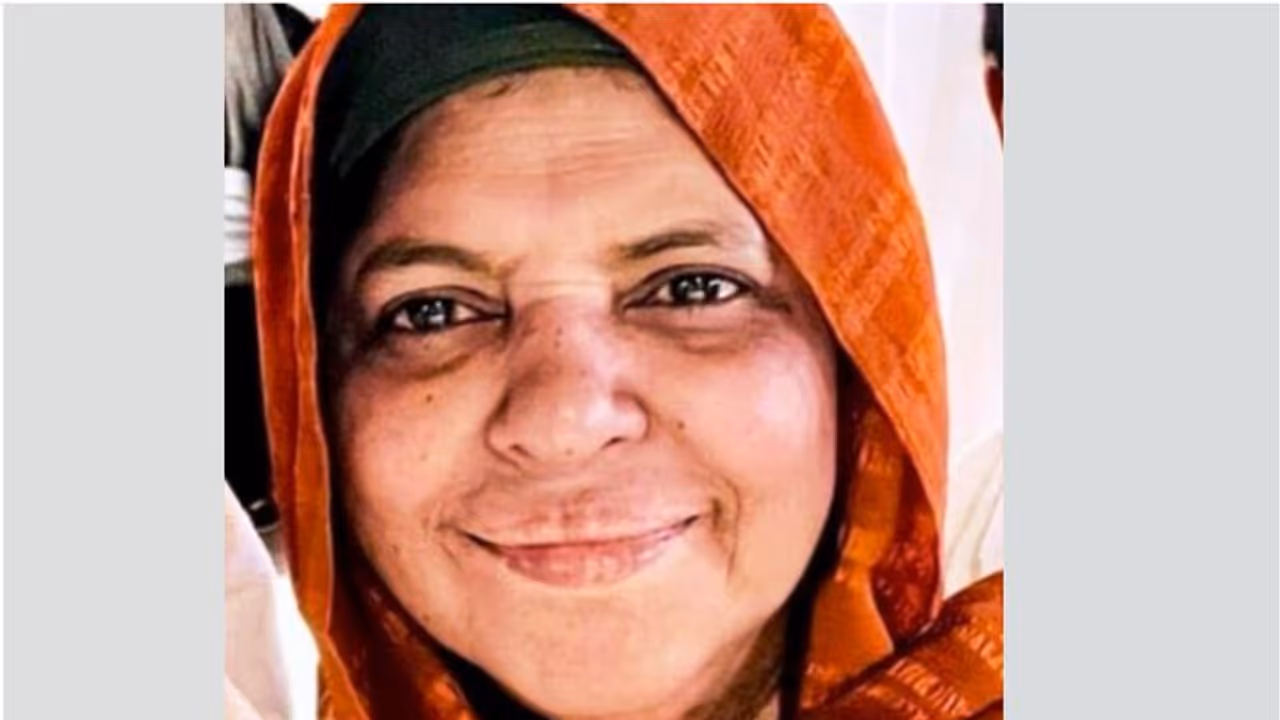 ഉംറക്കിടെ മക്കയിൽ കാണാതായ മലയാളി തീർഥാടകയെ കണ്ടെത്തി ഉംറക്കിടെ മക്കയിൽ കാണാതായ മലയാളി തീർഥാടകയെ കണ്ടെത്തി